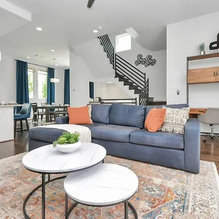 Villa Casa Labella - Downtown Skyline Views - Sleeps 10 à Houston Extérieur photo
