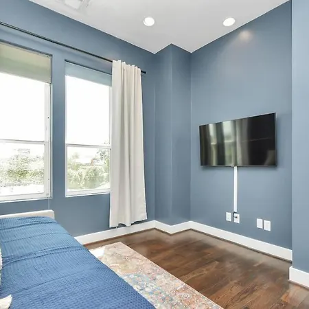 Villa Casa Labella - Downtown Skyline Views - Sleeps 10 à Houston Extérieur photo