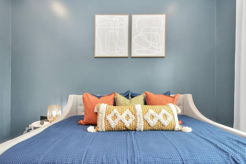 Casa Labella - Downtown Skyline Views - Sleeps 10 Houston